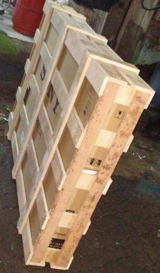 Wooden crate frame